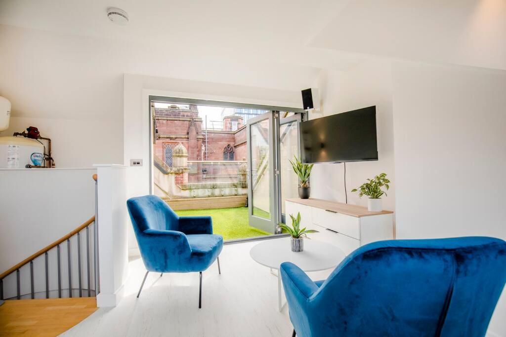 Central Townhouse With Roof Terrace Manchester Esterno foto
